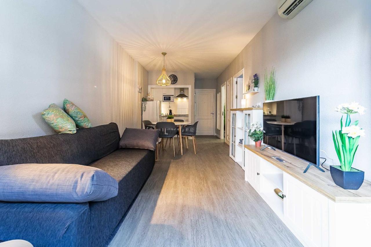 76-Lovely Beach Front Apartment In Фуэнхирола Экстерьер фото
